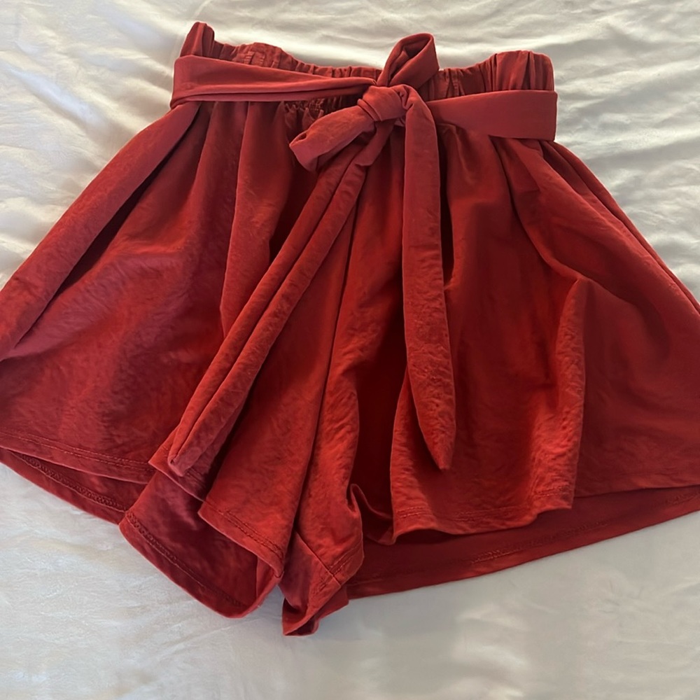 Tres Bien Dress Shorts